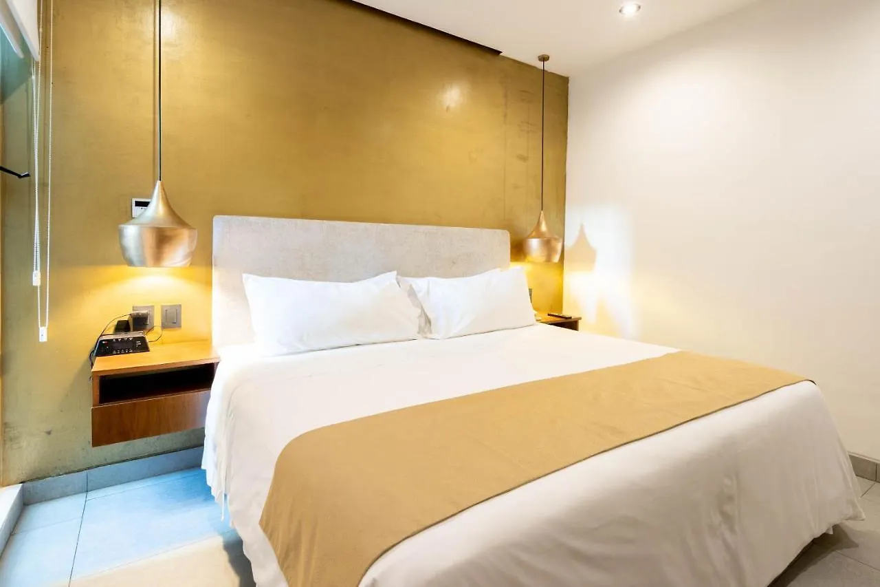 It Boutique Hotel & Restaurant Playa del Carmen 5*,