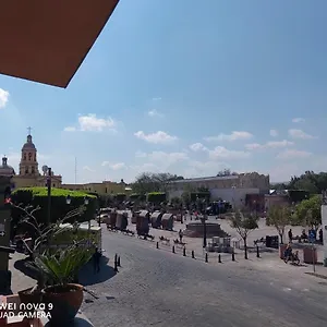 Guest house Lolita & Enri, La Mejor Ubicacion Y Vista En El Centro De Queretaro