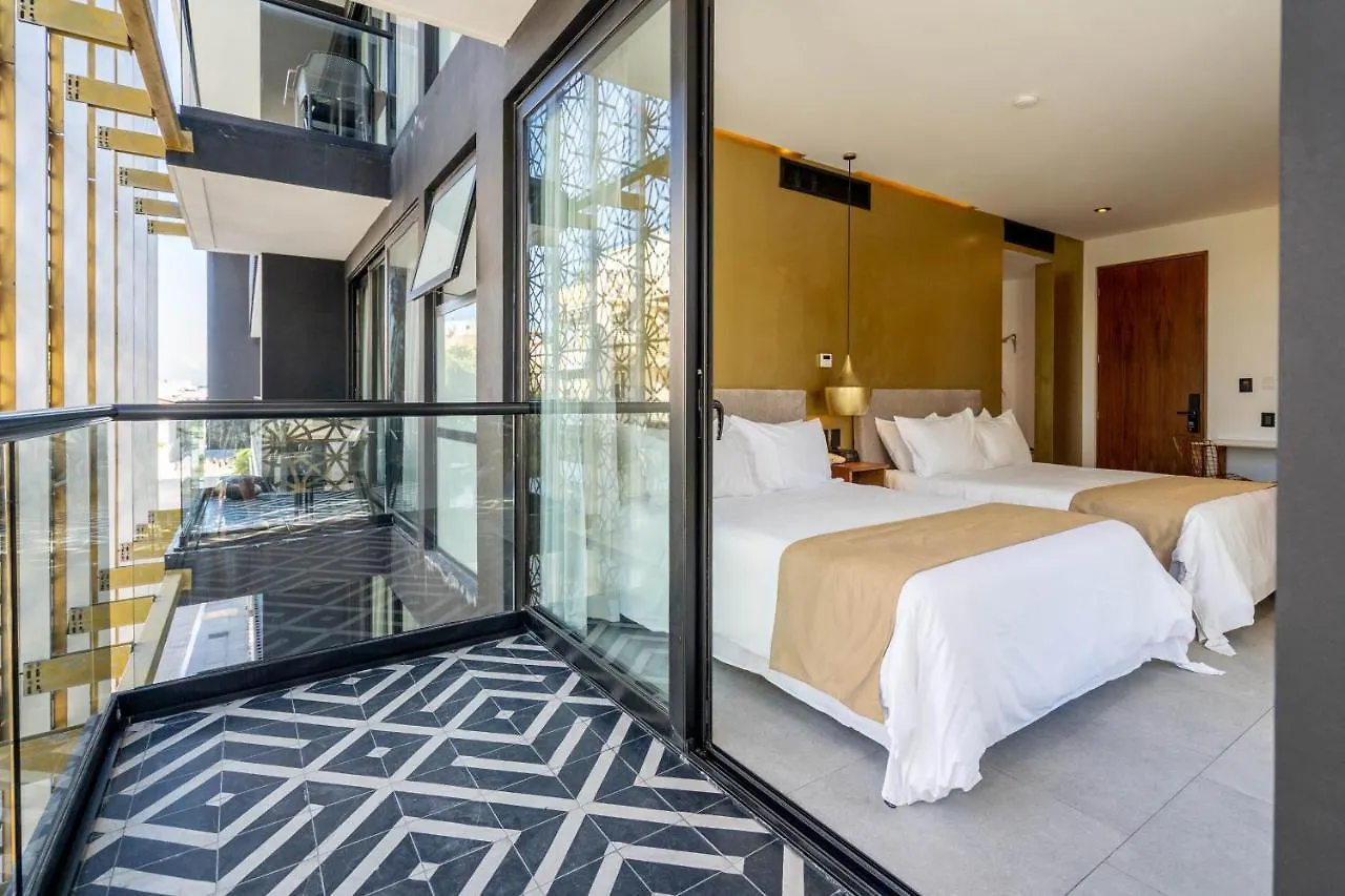 IT Boutique Hotel&Restaurant Playa del Carmen 5*,