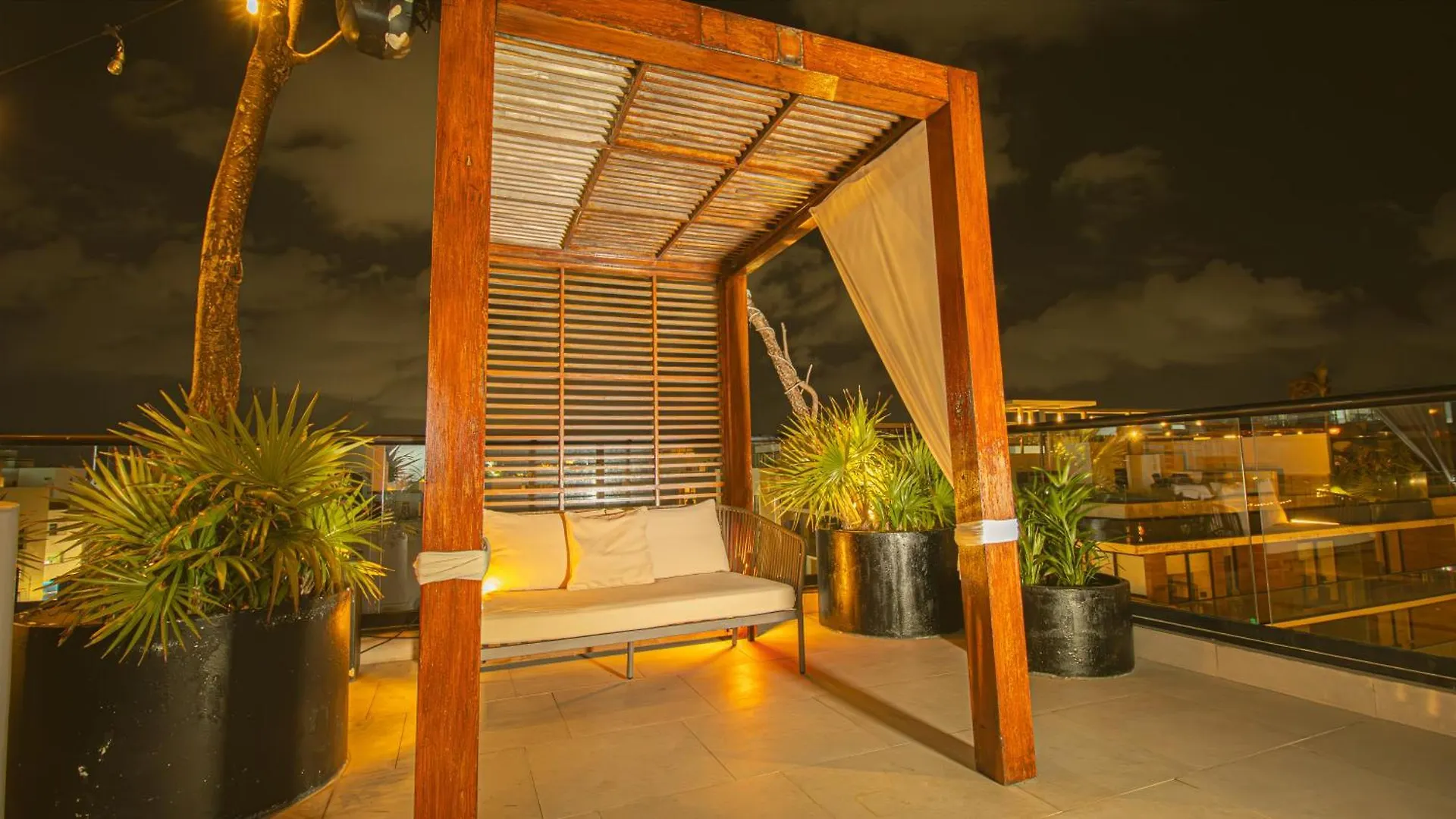 It Boutique Hotel & Restaurant Playa del Carmen