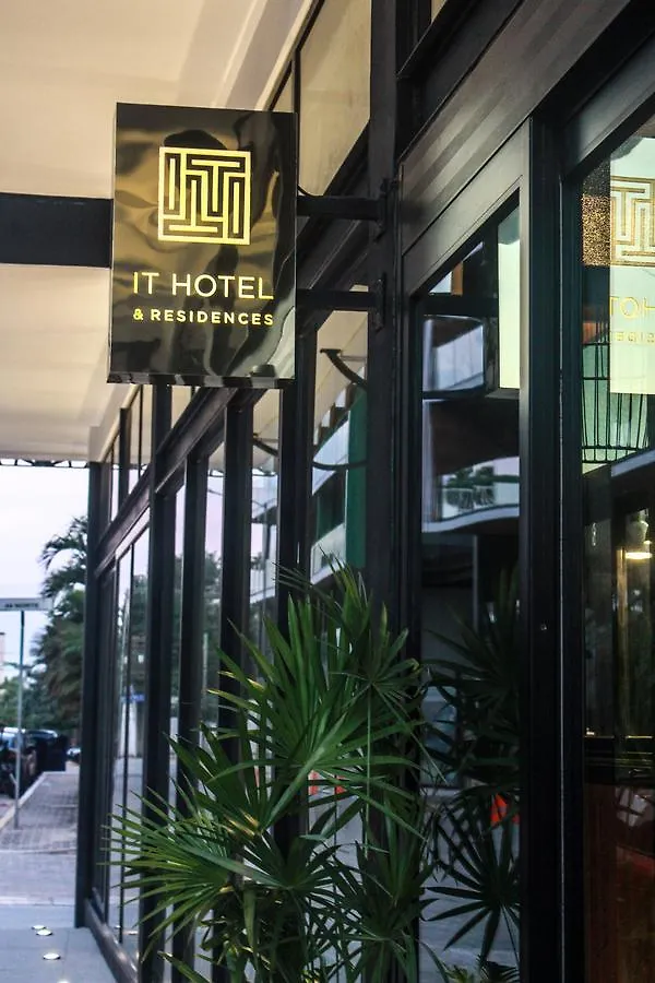It Boutique Hotel & Restaurant Playa del Carmen
